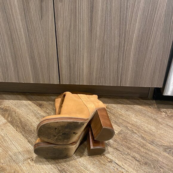 Jlo By Jennifer Lopez Knee High Heel - Picture 5 of 5